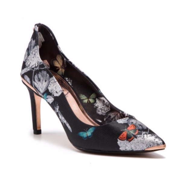 Ted Baker London Shoes - Ted Baker Vyxynp Narnia Pump size 5.5, fits 6